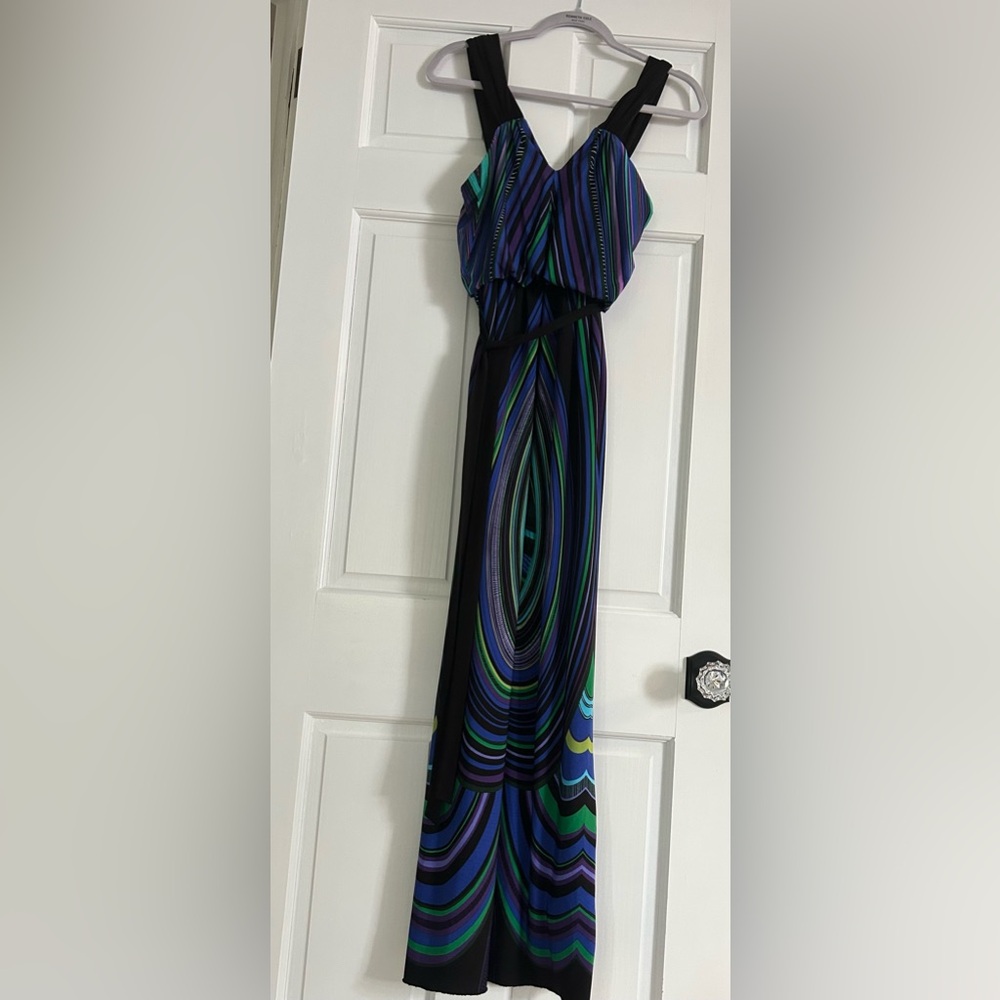Valerie Bertinelli Blue Green V-Neck Sleeveless Maxi Sundress